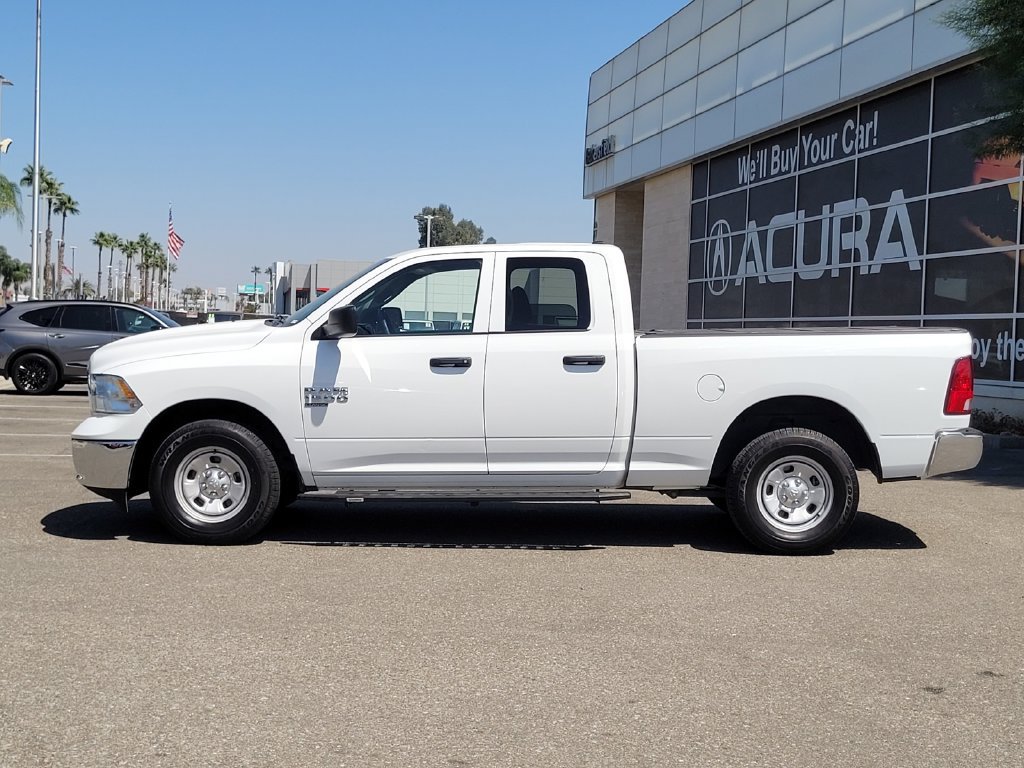 Used 2024 RAM 1500 Classic SLT AWD/4WD image 9