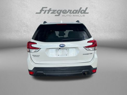 Used 2021 Subaru Forester Premium AWD/4WD image 7