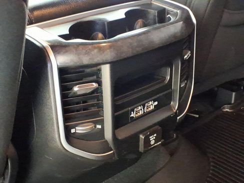 Used 2019 RAM 1500 Big Horn AWD/4WD image 22