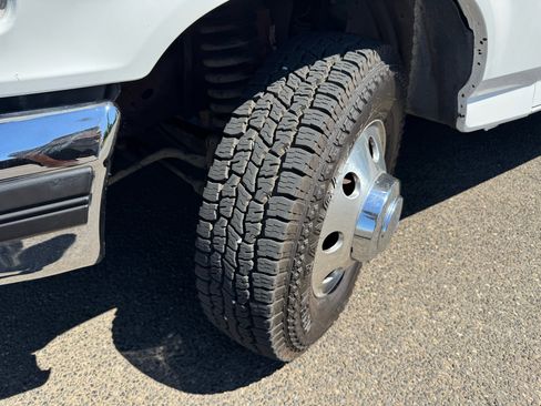 Used 1994 Ford F350 2WD Crew Cab image 31