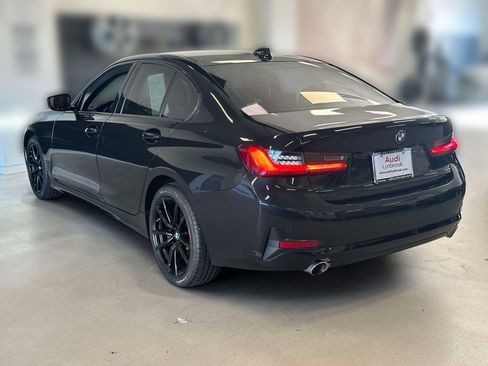 Used 2022 BMW 330i xDrive Sedan w/ Driving Assistance Package AWD/4WD image 6