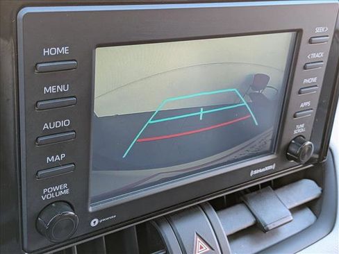 Used 2022 Toyota RAV4 XLE image 13