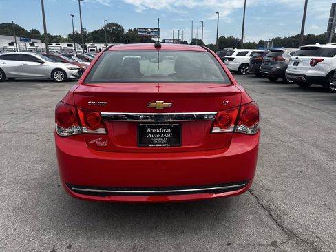 Used 2015 Chevrolet Cruze LT w/ Sun, Sound and Sport Package FWD image 4