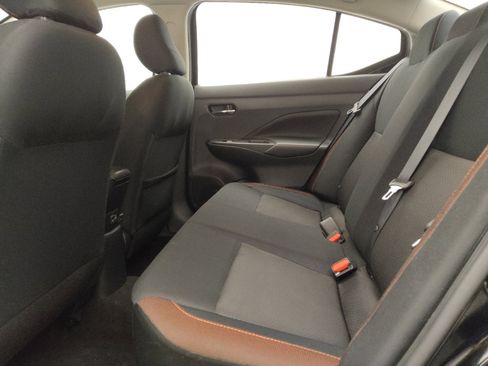 Used 2020 Nissan Versa SR FWD image 18