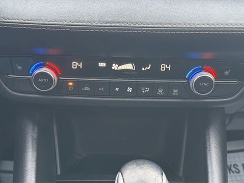 Used 2018 MAZDA MAZDA6 Touring image 32