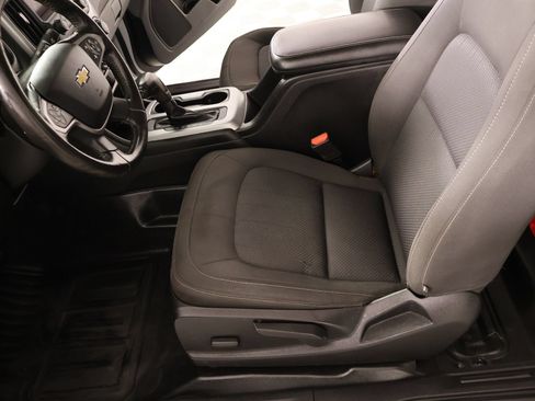 Used 2020 Chevrolet Colorado LT w/ Safety Package RWD image 10