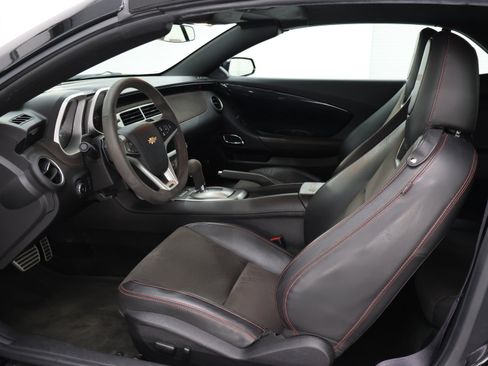 Used 2015 Chevrolet Camaro ZL1 RWD image 8