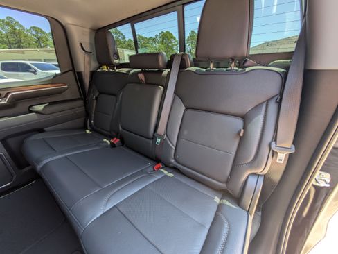 Certified 2025 GMC Sierra 1500 Denali AWD/4WD image 7