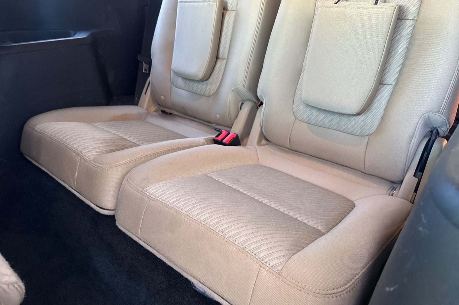 Used 2016 Ford Explorer FWD image 25