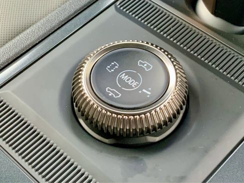 New 2025 GMC Hummer EV 3X w/ LPO, Illumination Package image 46