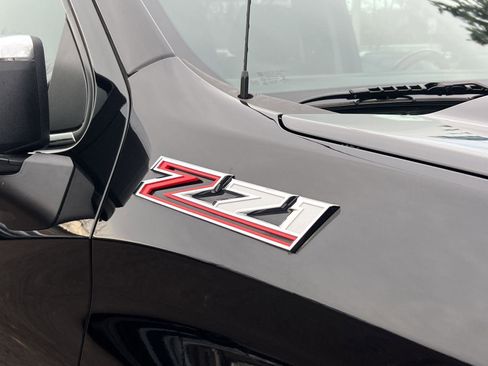 Certified 2022 Chevrolet Silverado 1500 LTZ w/ LTZ Premium Package image 33