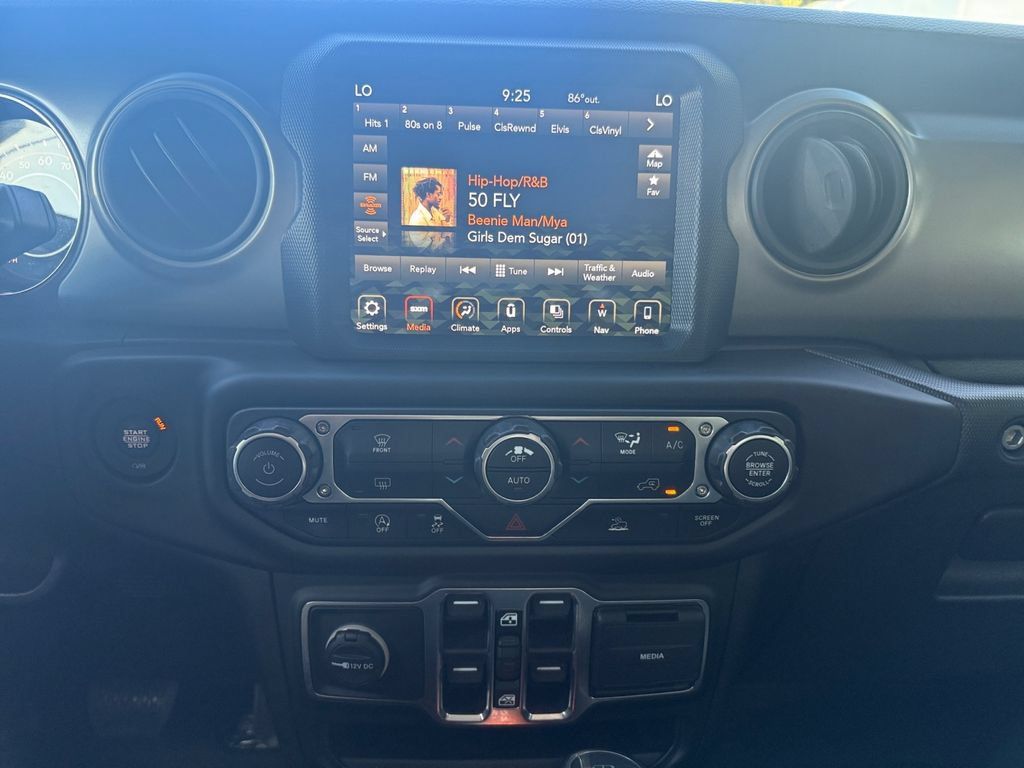 Used 2021 Jeep Gladiator Sport AWD/4WD image 24