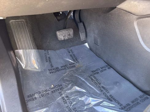 Used 2023 Chevrolet Blazer LT image 15