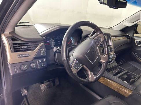 Used 2017 GMC Yukon Denali image 14