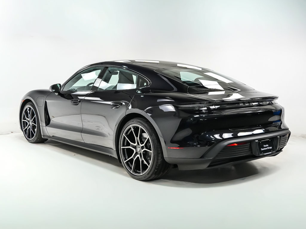 Used 2024 Porsche Taycan RWD image 3