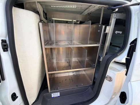 Used 2021 Ford Transit Connect XL FWD image 17