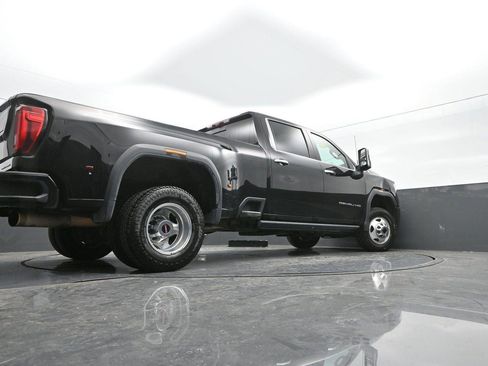 Used 2023 GMC Sierra 3500 Denali w/ Denali Ultimate Package image 41