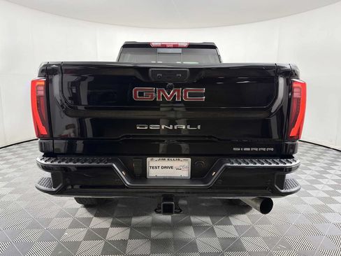 Used 2024 GMC Sierra 2500 Denali w/ Denali Reserve Package AWD/4WD image 5