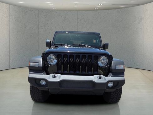 Used 2021 Jeep Wrangler Sport AWD/4WD image 12