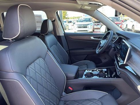 New 2026 Volkswagen Atlas SEL Premium R-Line AWD/4WD image 9