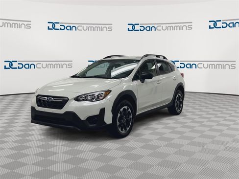 Used 2023 Subaru Crosstrek 2.0i image 4