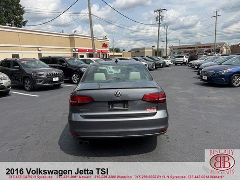 Used 2016 Volkswagen Jetta Sport FWD image 6