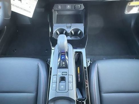 New 2026 Toyota Prius Plug-In Hybrid FWD image 9