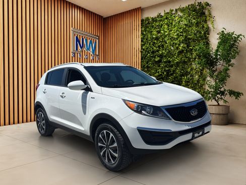 Used 2014 Kia Sportage LX AWD/4WD image 1
