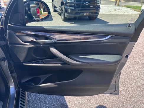 Used 2015 BMW X5 xDrive50i image 21