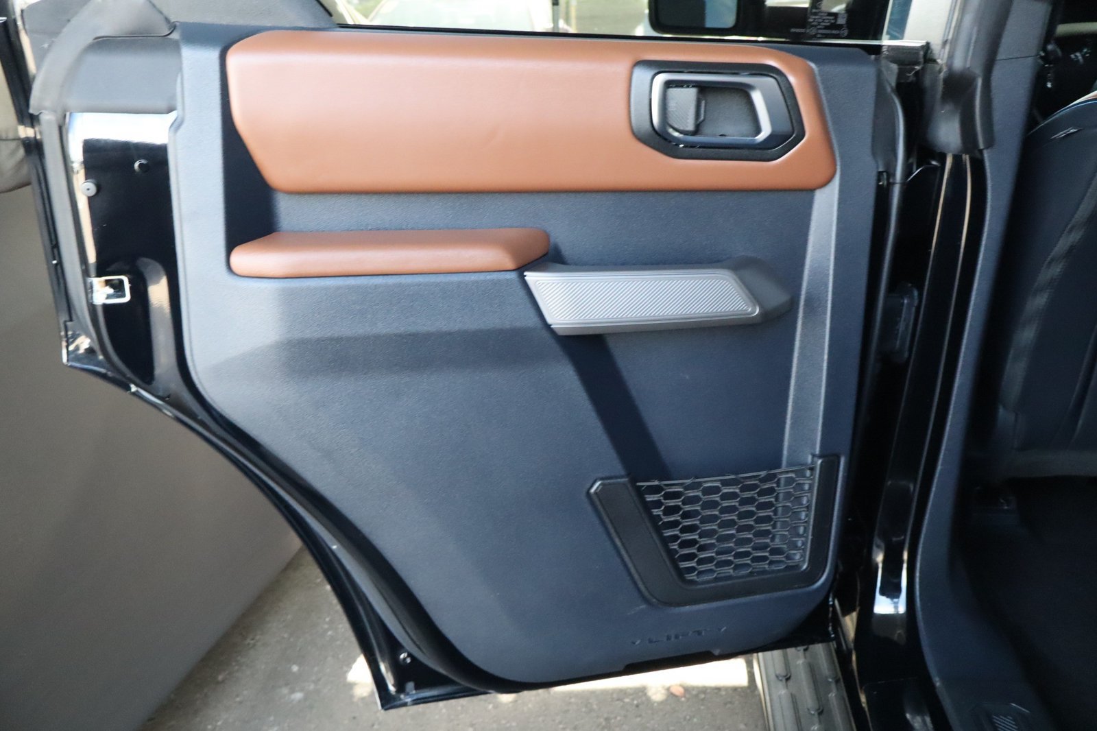 Used 2022 Ford Bronco Outer Banks AWD/4WD image 34
