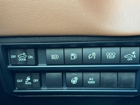 Used 2025 Toyota Tundra 1794 Edition image 33