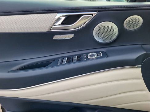 New 2026 Genesis GV80 3.5T Prestige image 8