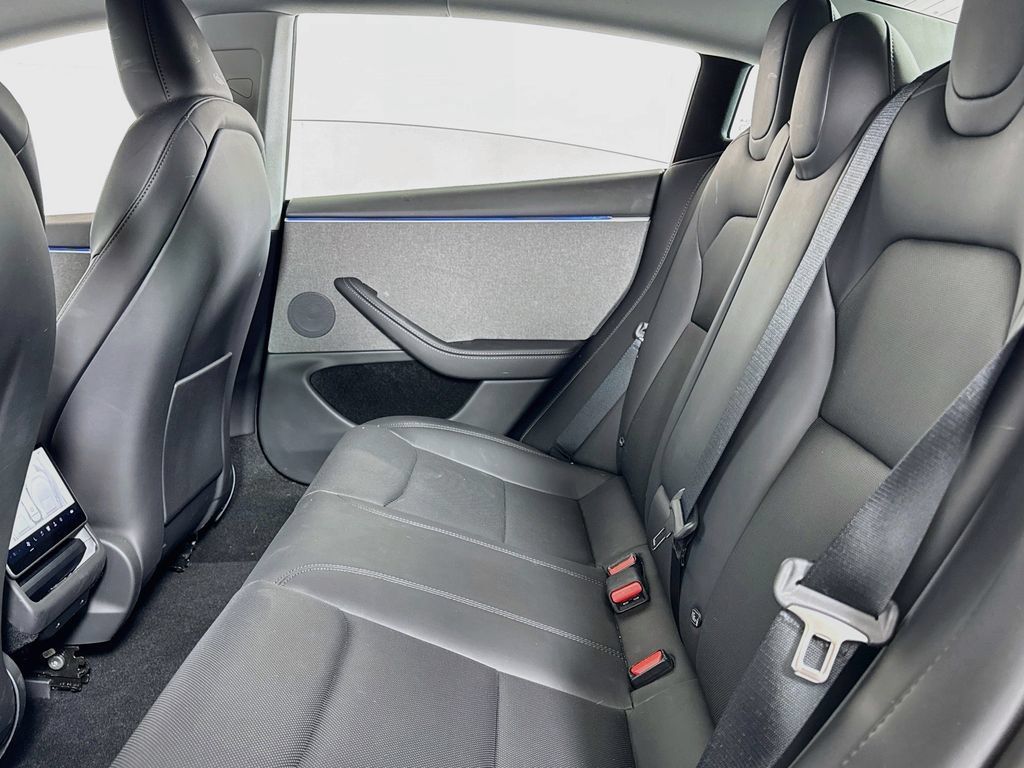 Used 2024 Tesla Model 3 Standard Range RWD image 11
