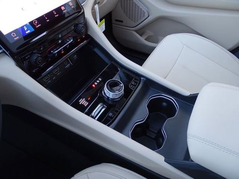 New 2024 Jeep Grand Cherokee Limited 4xe image 37