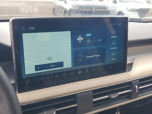 New 2026 Lincoln Corsair Premiere image 20