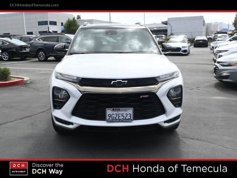 Used 2023 Chevrolet TrailBlazer RS w/ Technology Package image 2