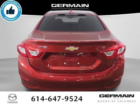 Used 2017 Chevrolet Cruze LT w/ Convenience Package image 10