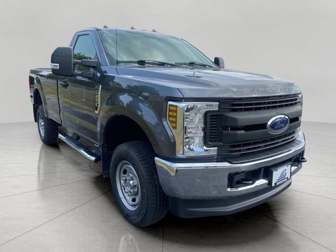 Certified 2018 Ford F250 XL w/ Power Equipment Group AWD/4WD image 3