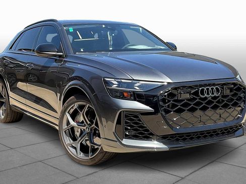 New 2025 Audi RS Q8 performance image 2