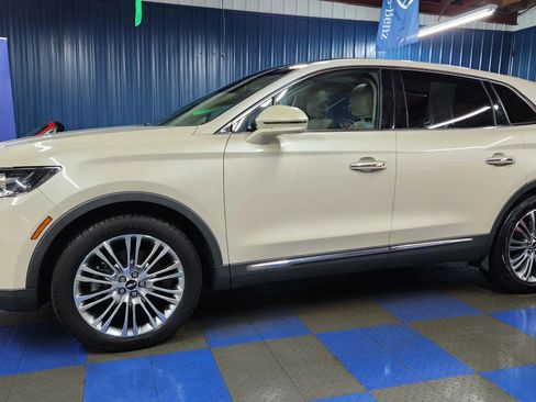 Used 2018 Lincoln MKX Reserve w/ Driver Assistance Package image 71