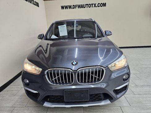 Used 2018 BMW X1 xDrive28i image 3