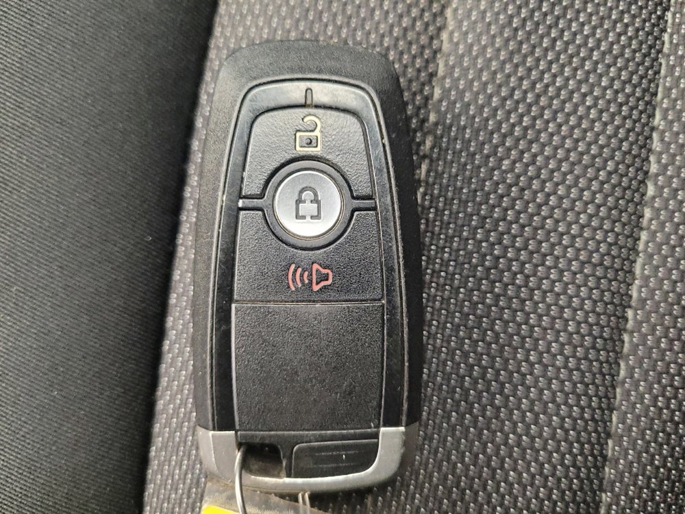 Used 2020 Ford Edge SE AWD/4WD image 32