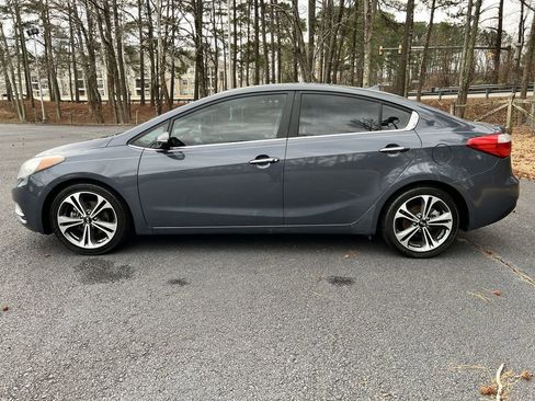 Used 2016 Kia Forte EX w/ EX Premium Package image 6