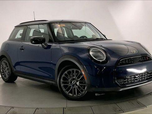 Certified 2025 MINI Cooper S image 33