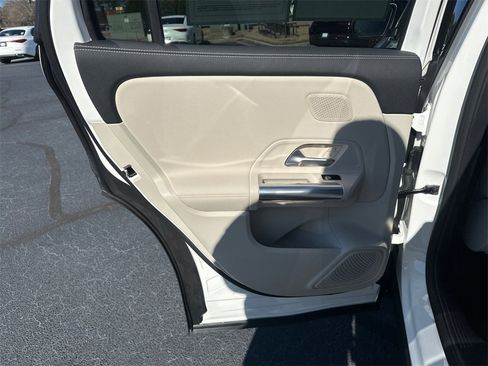 Certified 2026 Mercedes-Benz GLA 250 4MATIC image 24