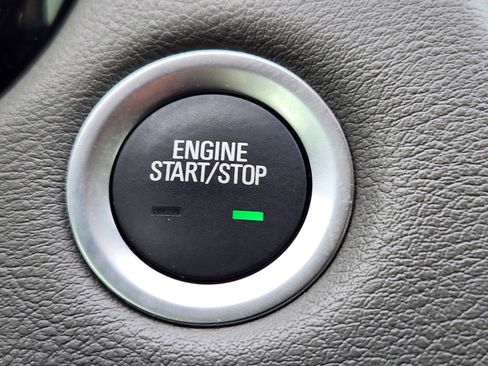 Used 2019 Cadillac XT5 Luxury image 18