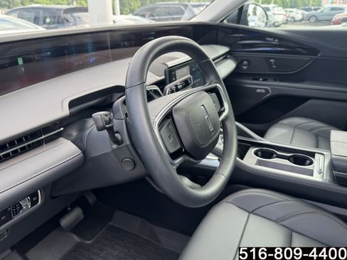 Used 2026 Lincoln Nautilus Premier w/ Equipment Group 102A AWD/4WD image 25