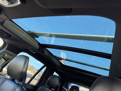 Used 2017 Volvo XC90 T6 Inscription w/ Vision Package image 6