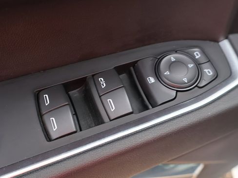 Used 2024 GMC Sierra 1500 Elevation image 32