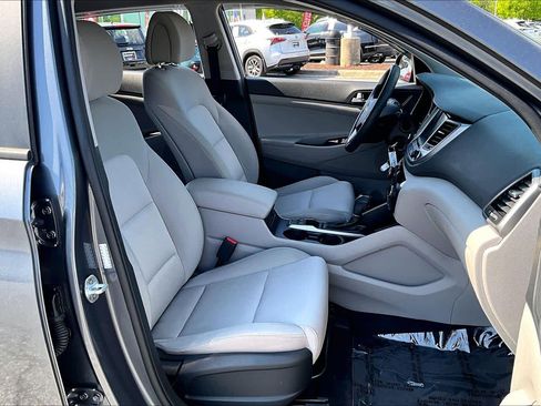 Used 2018 Hyundai Tucson SEL AWD/4WD image 9